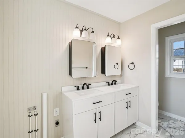 $399,500 | 23 Starmount Drive, Asheville, NC 28806