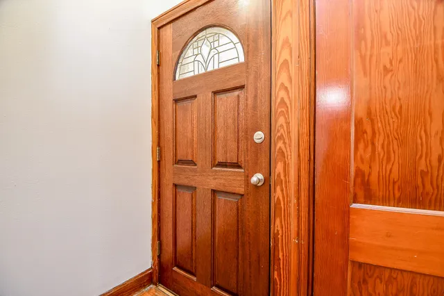 a view of front door with a door