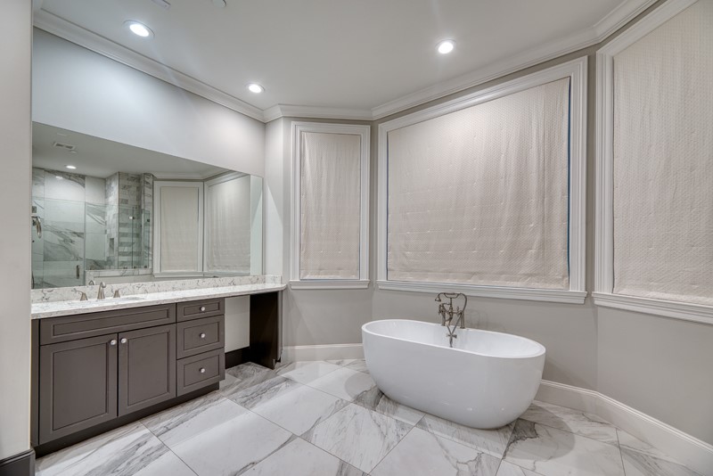 1913 Revere Street Houston, TX 77019 - Photo 27 of 40