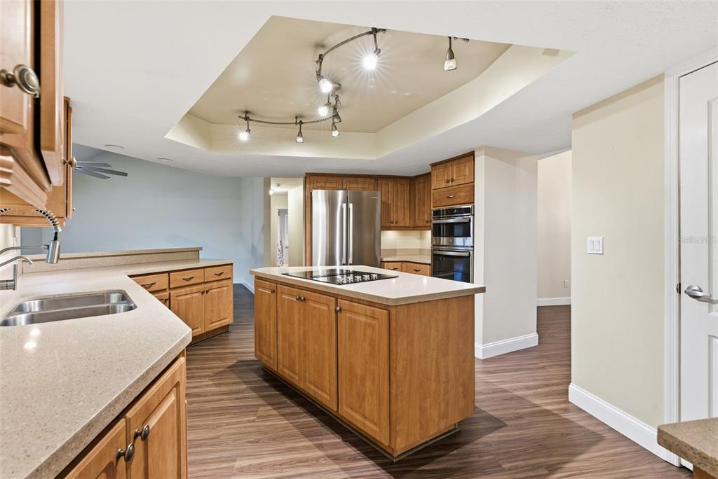 3612 Sugar Loaf Lane Valrico, FL 33596 - Photo 13 of 54