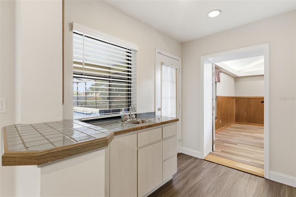 3612 Sugar Loaf Lane Valrico, FL 33596 - Photo 23 of 54