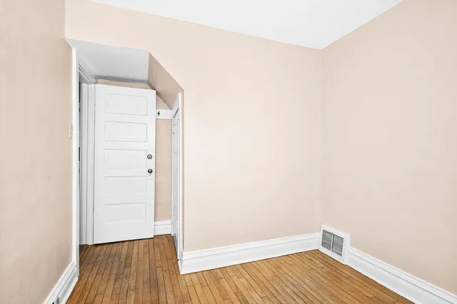 $159,900 | 727 West 1st Street, Duluth, MN 55806