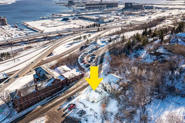 $159,900 | 727 West 1st Street, Duluth, MN 55806