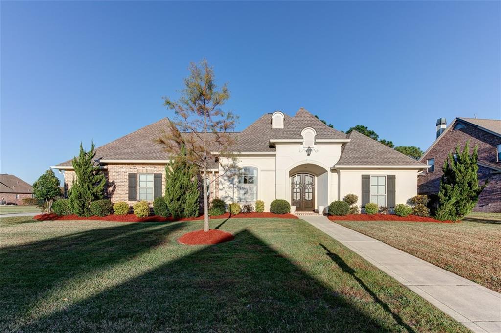 208 Masters Point Court Slidell, LA 70458 - Photo 1 of 24 Gallery Image 1