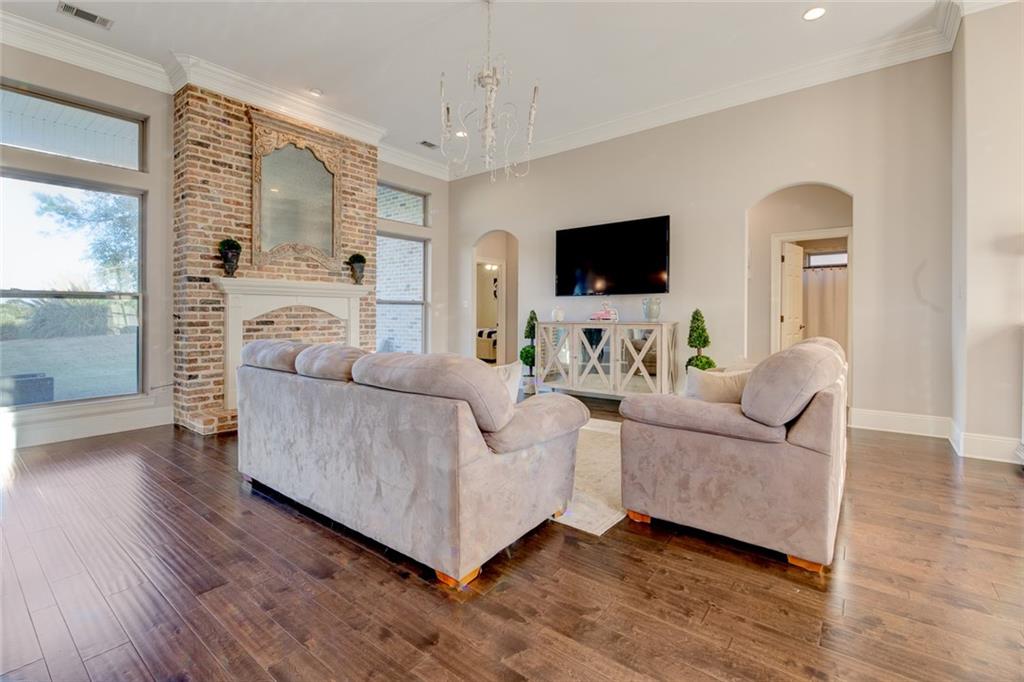 208 Masters Point Court Slidell, LA 70458 - Photo 4 of 24 Gallery Image 4
