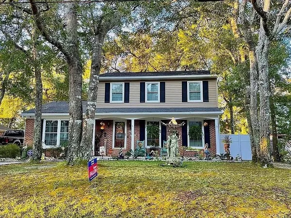 $699,900 | 515 7th Avenue South, Surfside Beach, SC 29575
