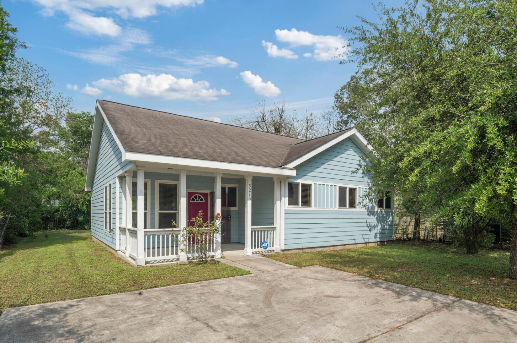 5215 Kingsbury Street Houston, TX 77021 - Photo 5 of 11