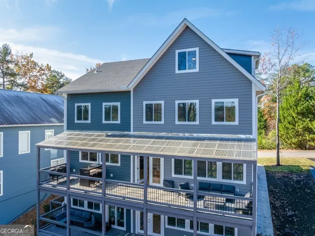 $795,000 | 364 Rosen Strasse, Helen, GA 30545