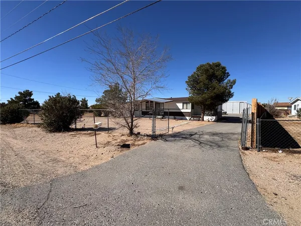 $325,000 | 25544 Jasper Road, Barstow, CA 92311