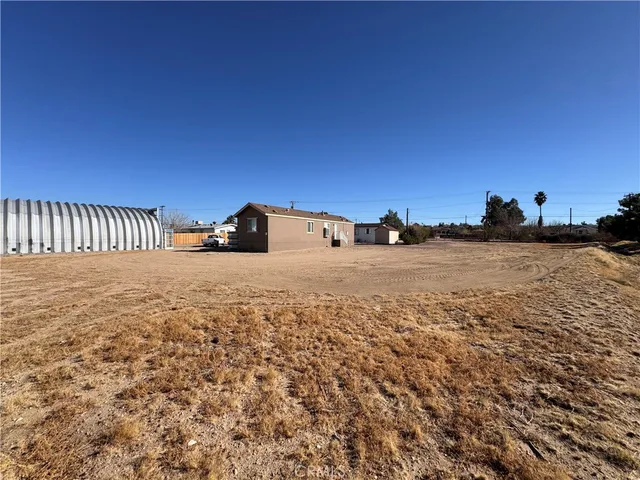 $335,000 | 25544 Jasper Road, Barstow, CA 92311