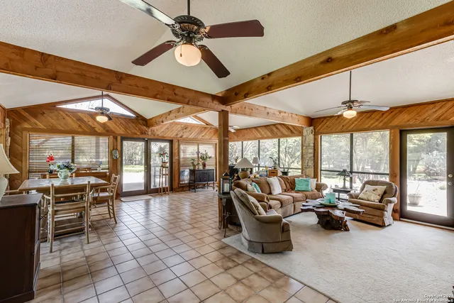 $689,000 | 8651 Bindseil Lane, San Antonio, TX 78266