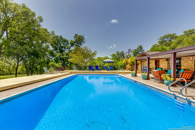 $689,000 | 8651 Bindseil Lane, San Antonio, TX 78266