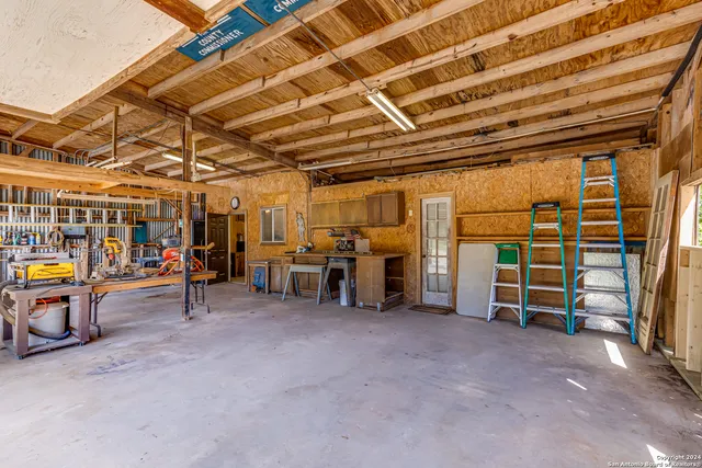 $689,000 | 8651 Bindseil Lane, San Antonio, TX 78266