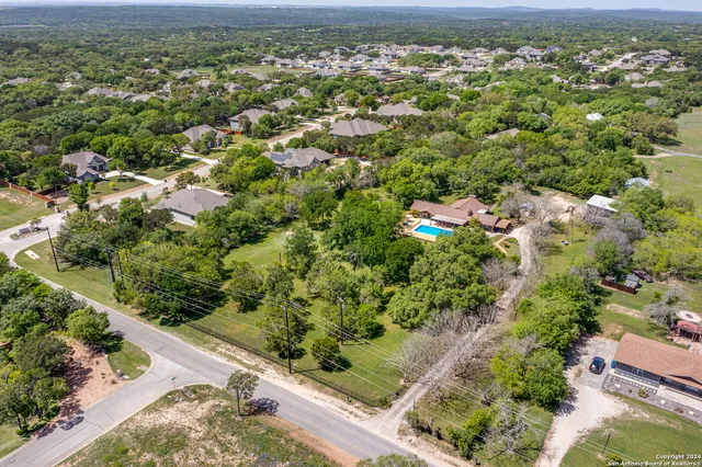 $689,000 | 8651 Bindseil Lane, San Antonio, TX 78266