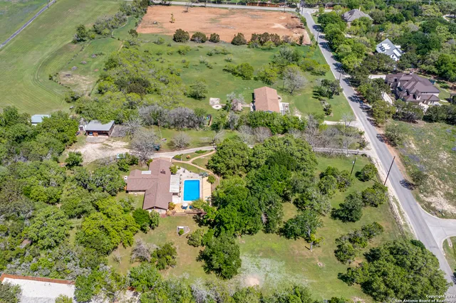 $689,000 | 8651 Bindseil Lane, San Antonio, TX 78266