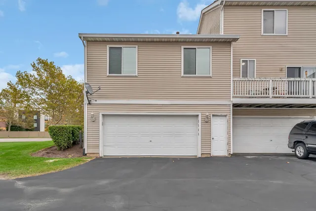 $259,000 | 3540 Woodside Court, Joliet, IL 60431