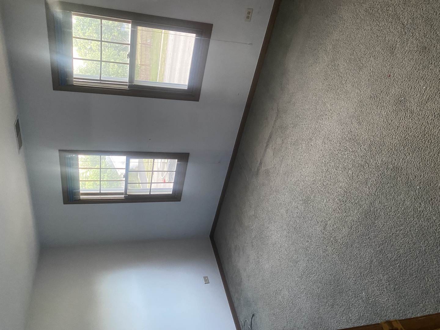 763 Cimarron Drive Cary, IL 60013 - Photo 13 of 15 an empty room with windows