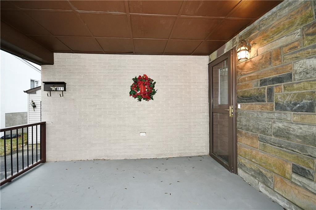 881 Bower Hill Road Pittsburgh, PA 15243 - Photo 3 of 22 Gallery Image 3