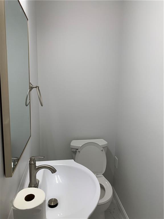 881 Bower Hill Road Pittsburgh, PA 15243 - Photo 7 of 22 Gallery Image 7