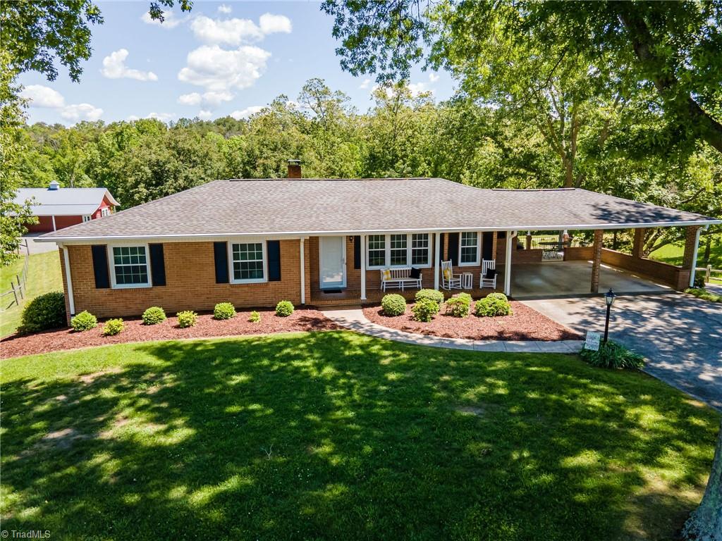 7810 West Road Walnut Cove, NC 27052 - Photo 2 of 50 Gallery Image 2