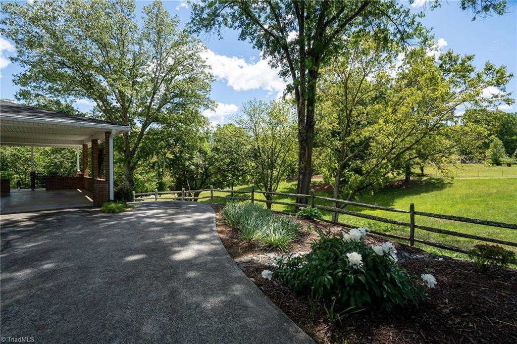 7810 West Road Walnut Cove, NC 27052 - Photo 8 of 50 Gallery Image 8