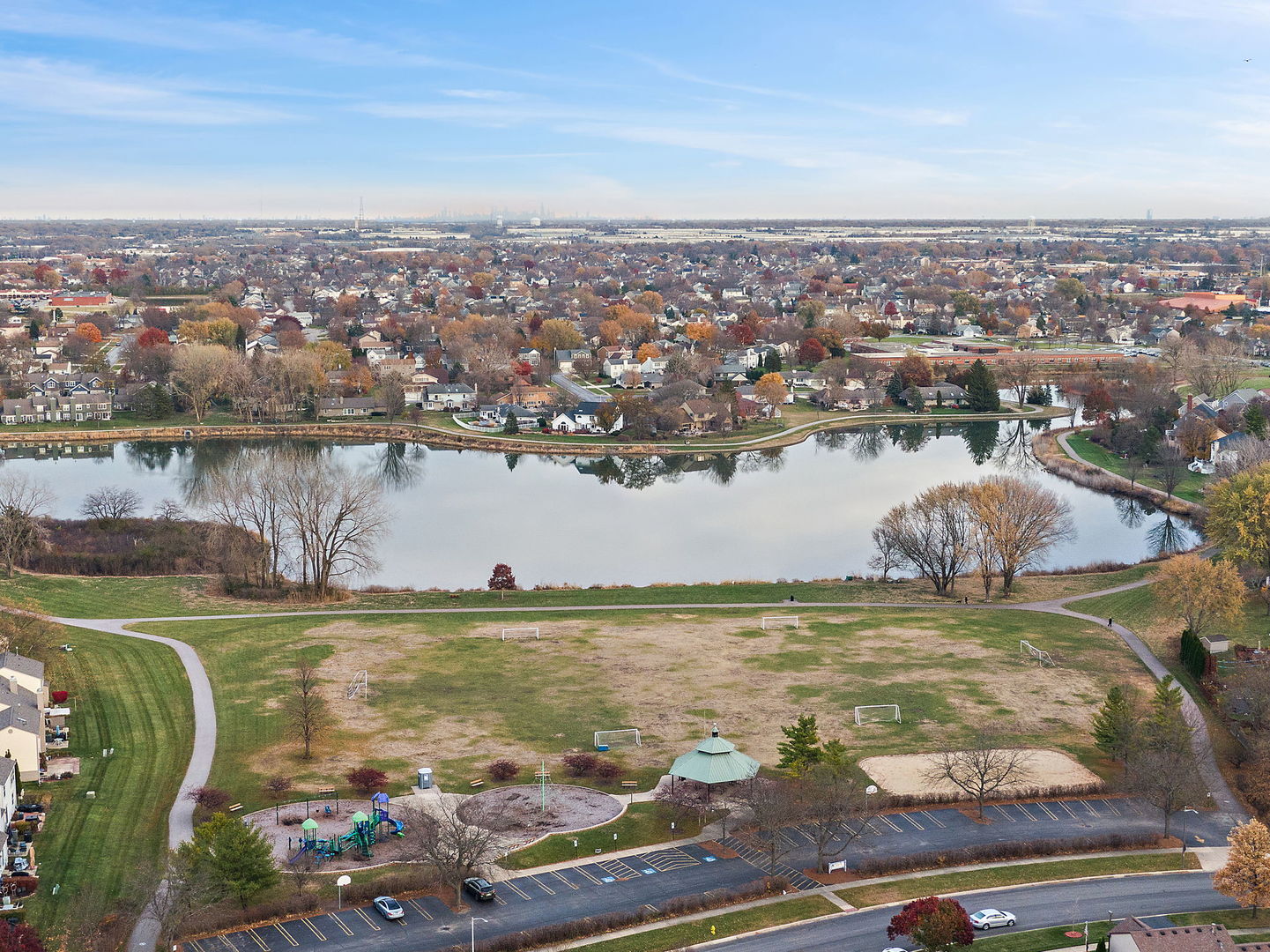 1340 Nantucket Court Carol Stream, IL 60188 - Photo 11 of 15 a view of a city