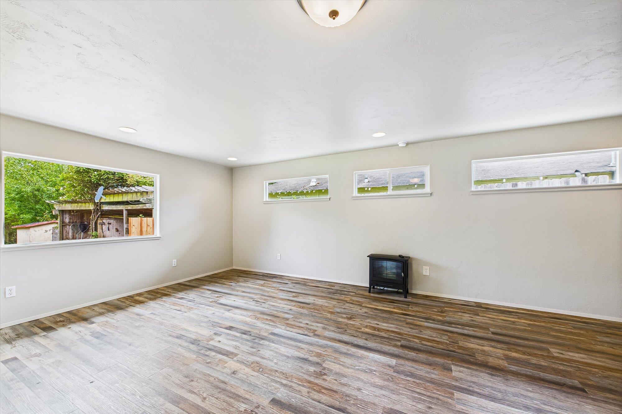 1854 Golf Course Road Bayside, CA 95524 - Photo 33 of 65