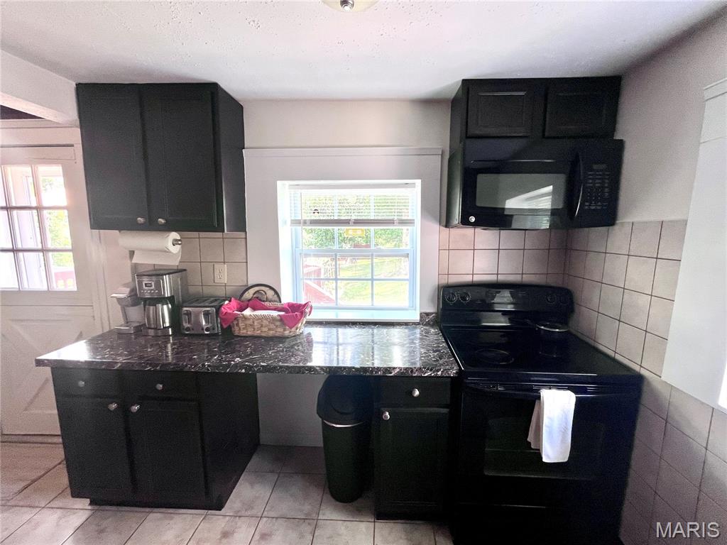 8980 State Rd Ww Dittmer, MO 63023 - Photo 11 of 27