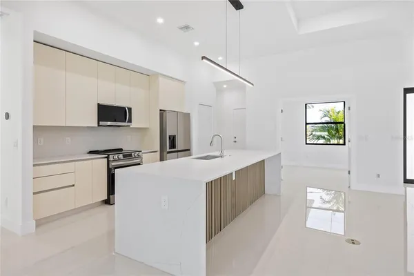 $2,500 | 14284 Ingraham Boulevard, Port Charlotte, FL 33981