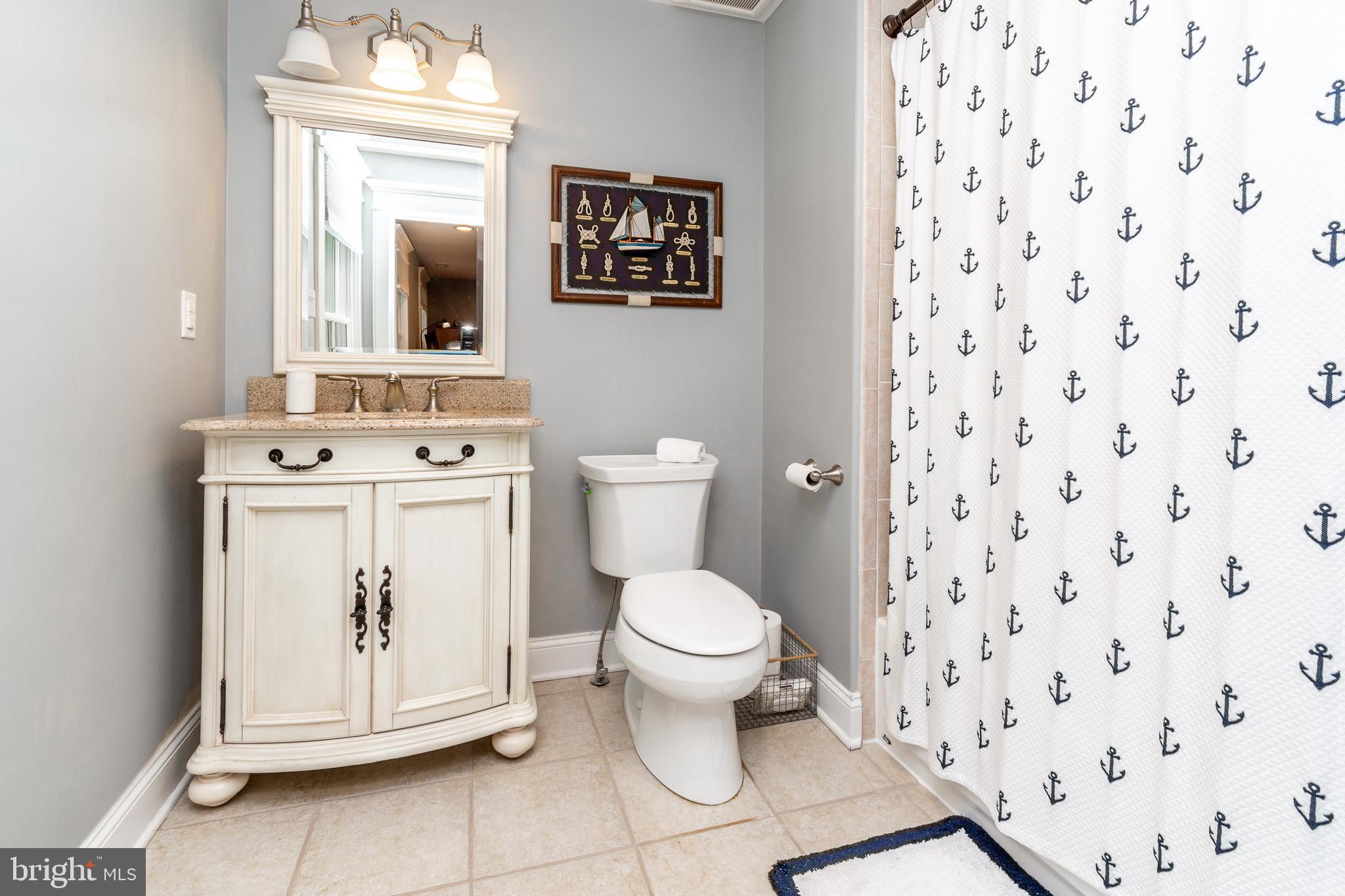 2969 Windy Bush Road Newtown, PA 18940 - Photo 64 of 124 En-Suite Bath of Bedroom 5