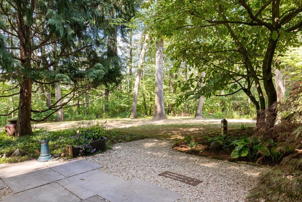 221 Pope Road Acton, MA 01742 - Photo 33 of 37 Gallery Image 33