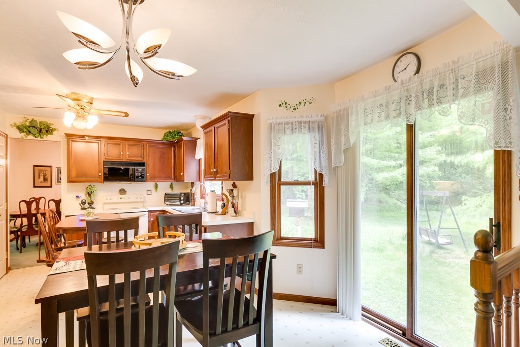 14720 Valentine Road Thompson, OH 44086 - Photo 28 of 35