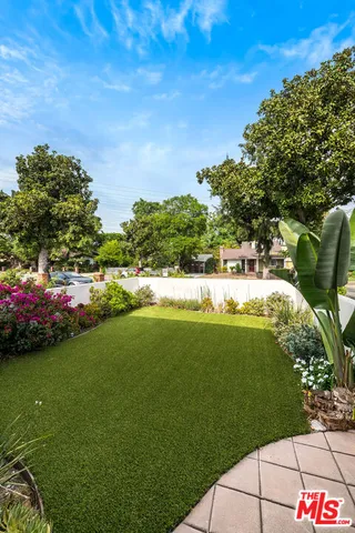 $1,749,000 | 1033 North Pass Avenue, Burbank, CA 91505