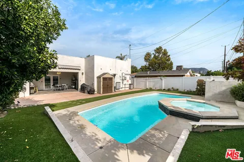 $1,749,000 | 1033 North Pass Avenue, Burbank, CA 91505