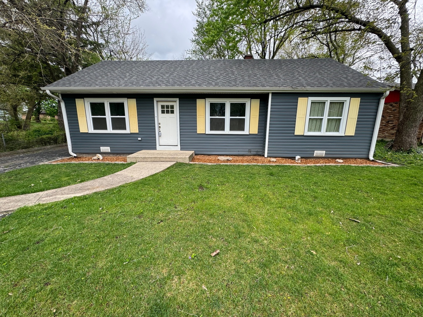 3124 Hickory Road Homewood, IL 60430 - Photo 1 of 34 Gallery Image 1