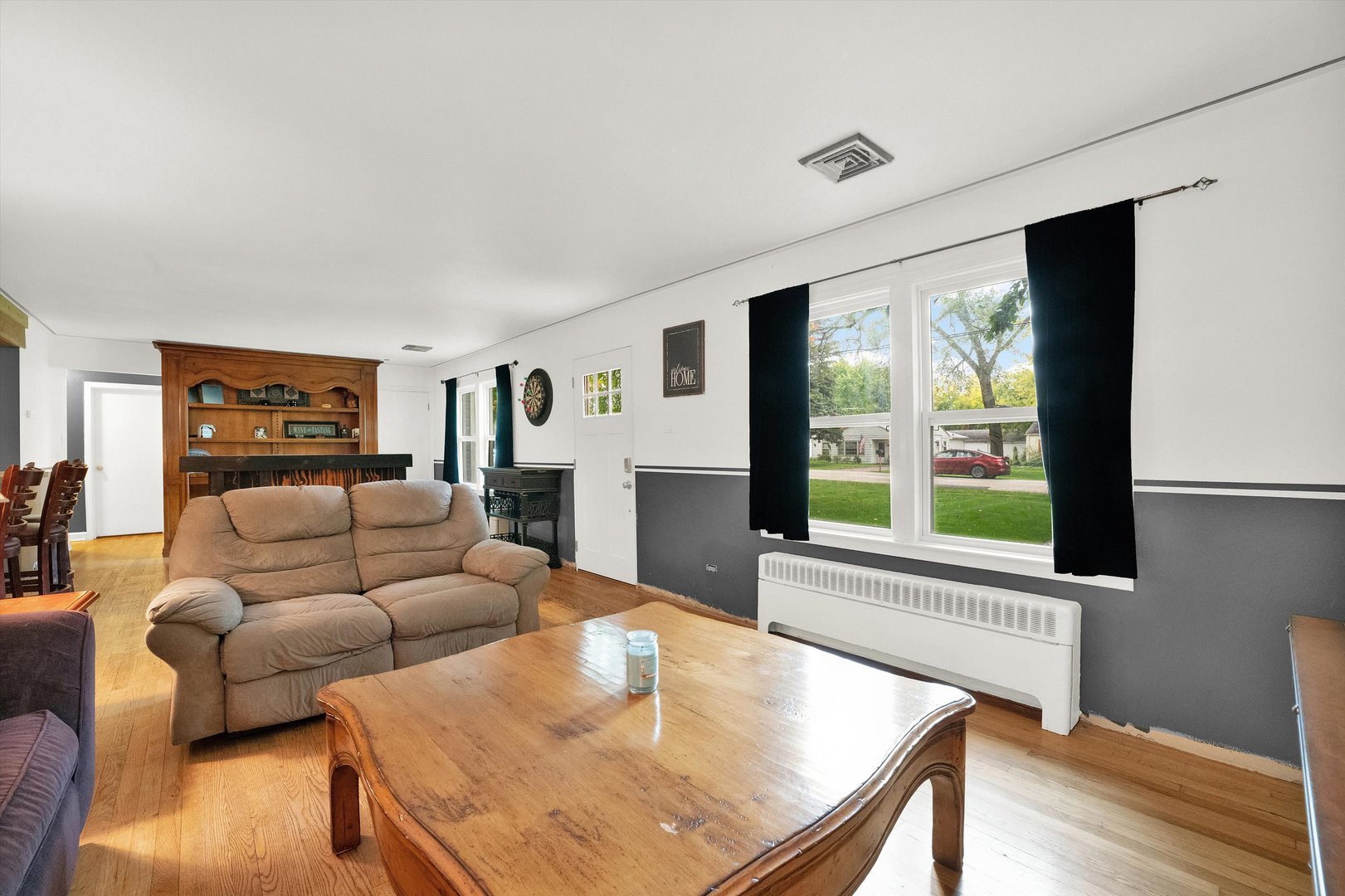 3124 Hickory Road Homewood, IL 60430 - Photo 4 of 34 Gallery Image 4