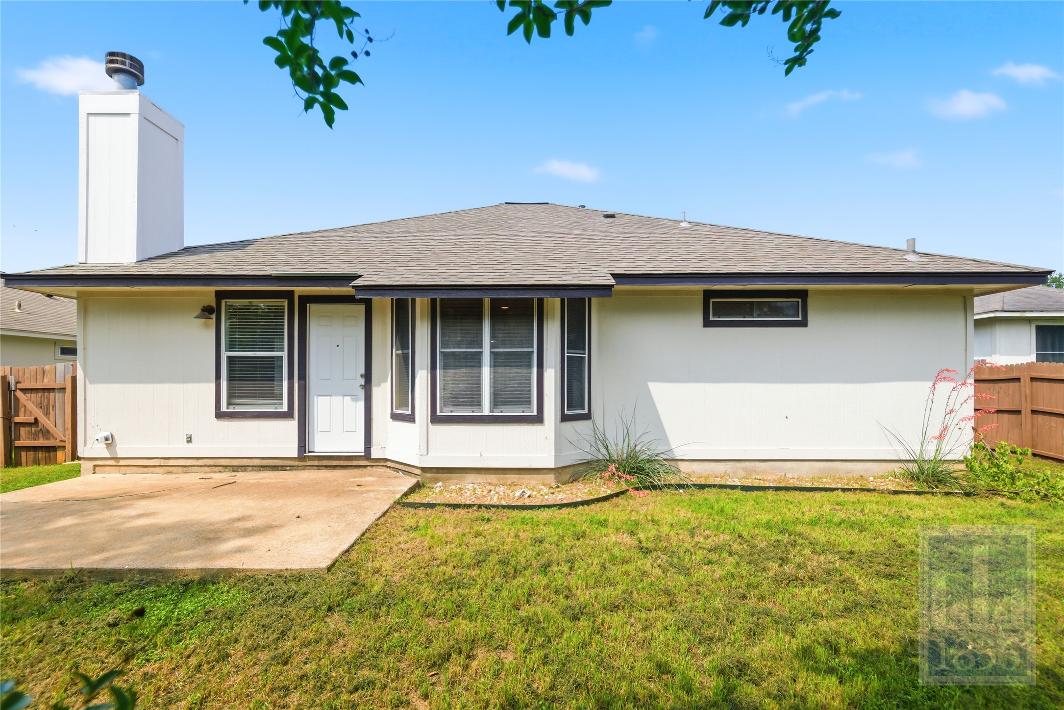 1006 Buttercup Court Leander, TX 78641 - Photo 28 of 32