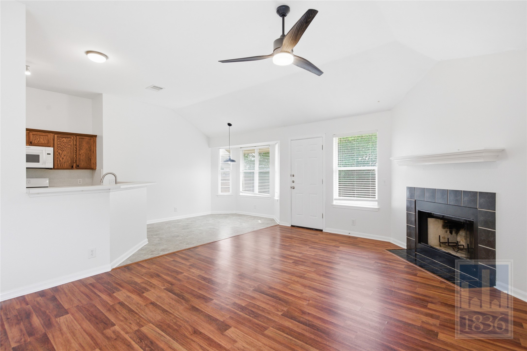 1006 Buttercup Court Leander, TX 78641 - Photo 6 of 32