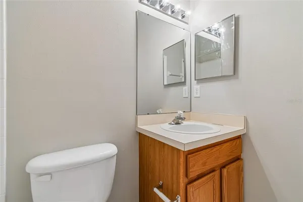 $169,000 | 2237 Lake Woodberry Circle, Brandon, FL 33510