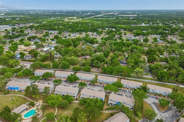 $169,000 | 2237 Lake Woodberry Circle, Brandon, FL 33510