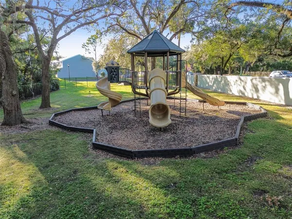 $169,000 | 2237 Lake Woodberry Circle, Brandon, FL 33510