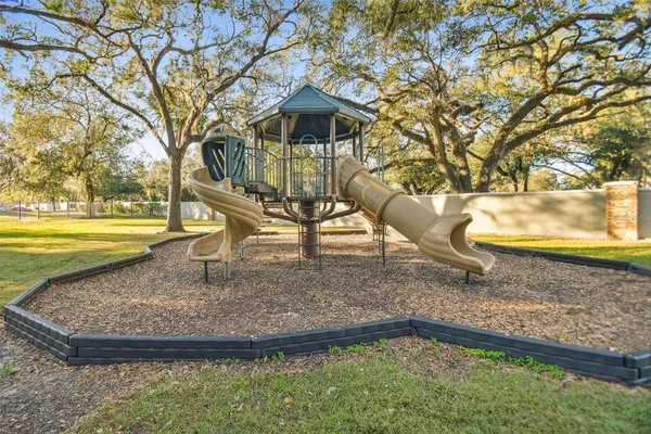 $169,000 | 2237 Lake Woodberry Circle, Brandon, FL 33510