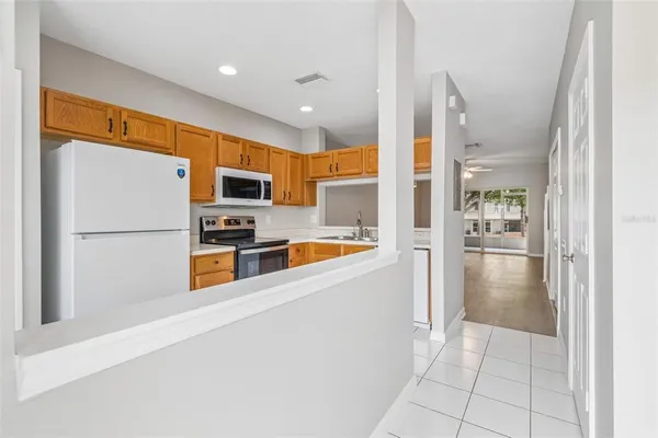 $169,000 | 2237 Lake Woodberry Circle, Brandon, FL 33510