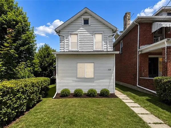 $84,900 | 320 North 3rd Street, Clairton, PA 15025