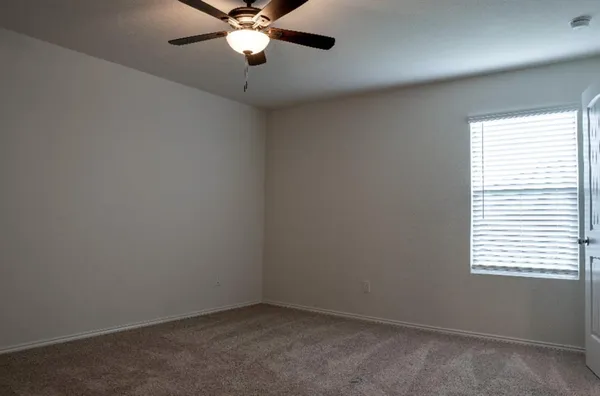 $1,695 | 5324 Vinebrook Way, Princeton, TX 75407