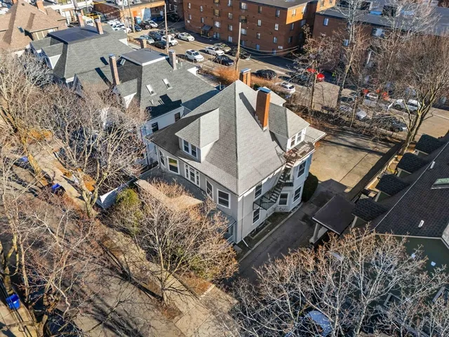 $2,875,000 | 28 Winslow Road, Brookline, MA 02446