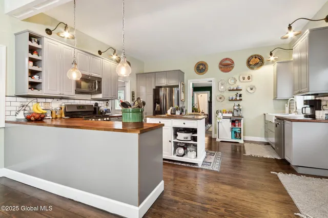 $674,900 | 255 Main Street, Schoharie, NY 12157