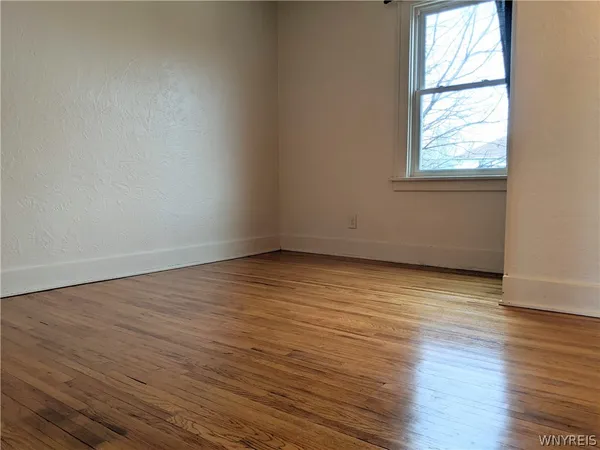 $279,900 | 264 St Lawrence Avenue, Buffalo, NY 14216