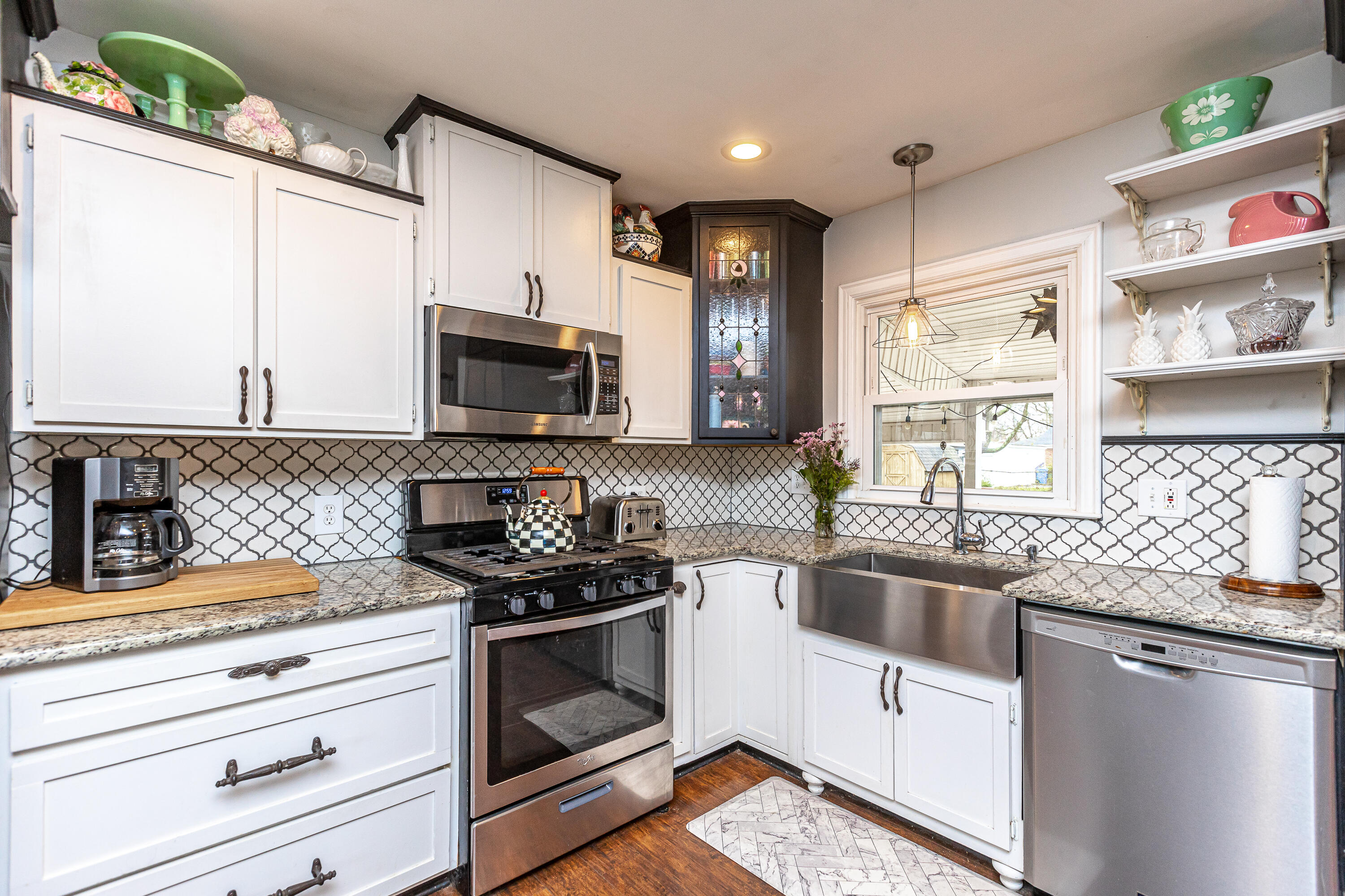 1008 Lane Allen Road Lexington, KY 40504 - Photo 7 of 41 1-7