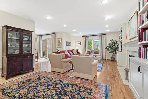 $1,875,000 | 54 Waters Edge, Rye, NY 10580